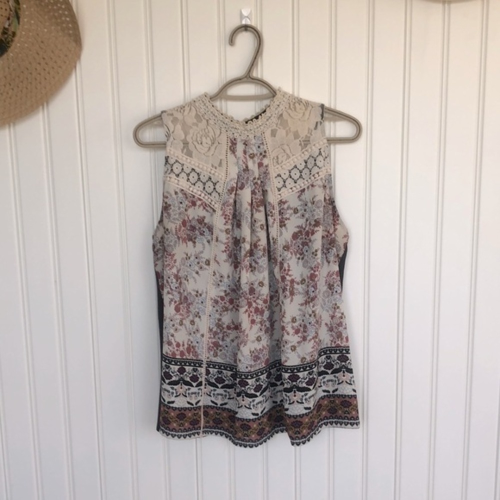 XL Xhilaration Floral Lace Blouse - Cream, Grey & Black
